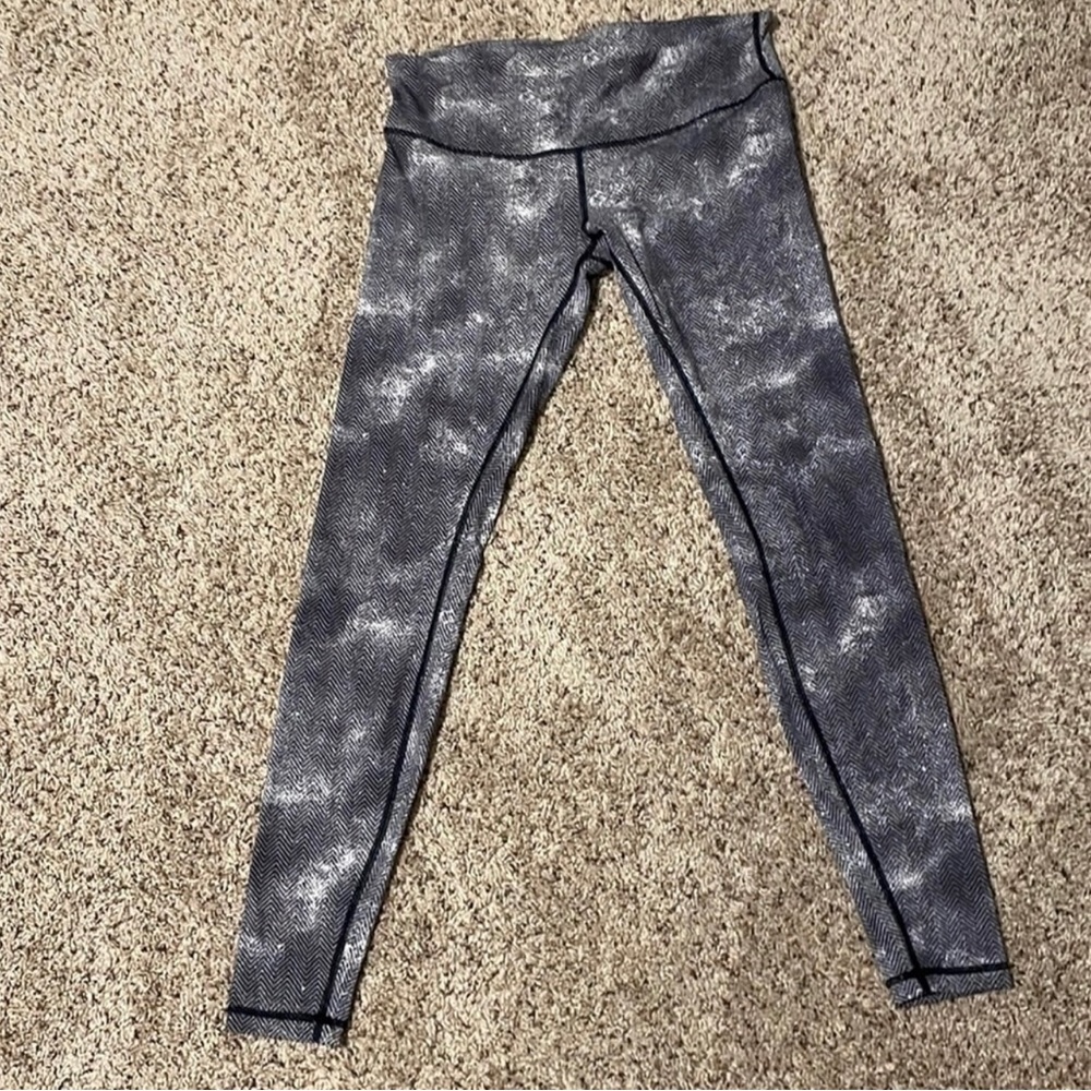 LuluLemon leggings size 10